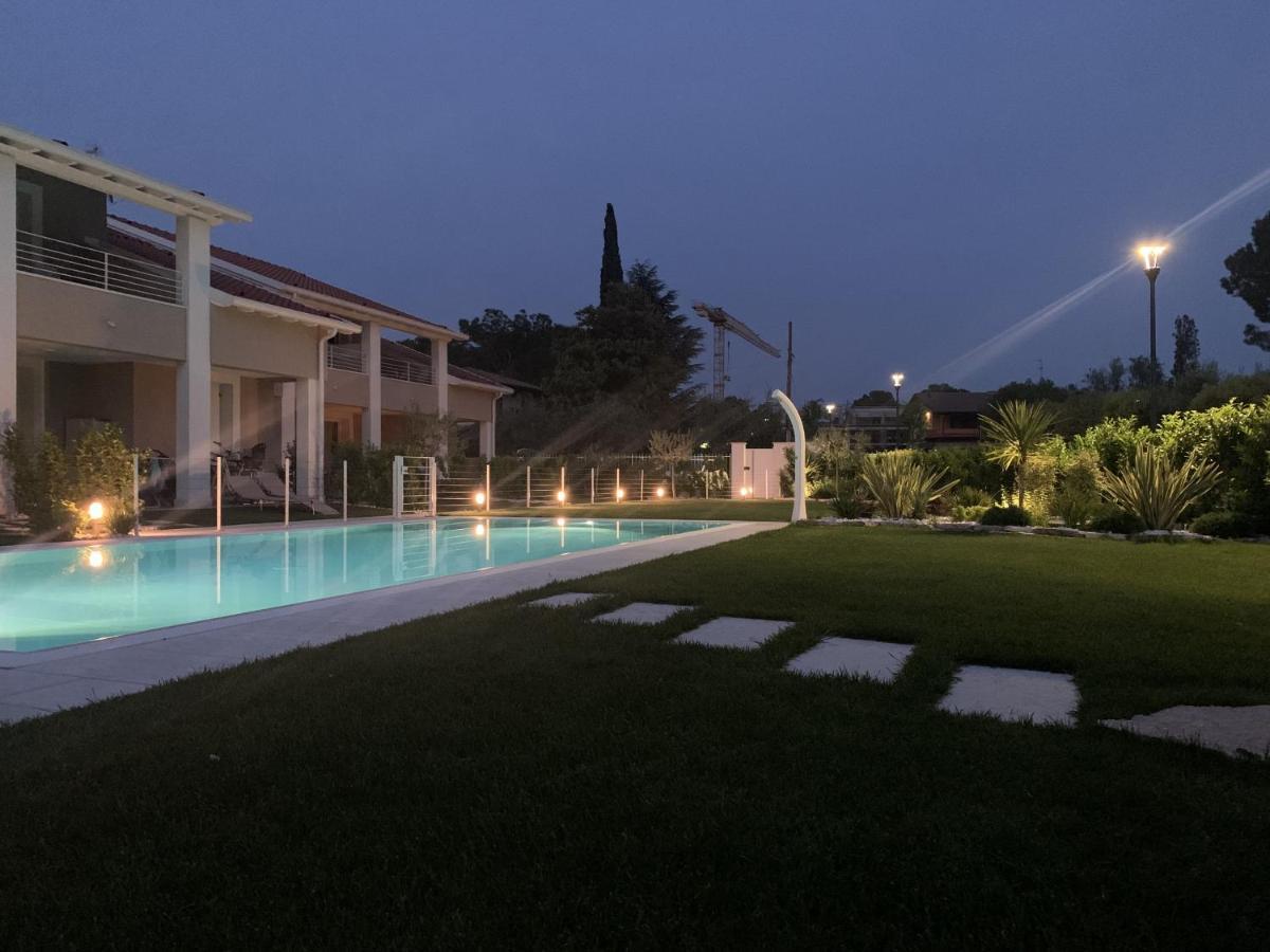 Villa Meri Manerba del Garda Exteriör bild