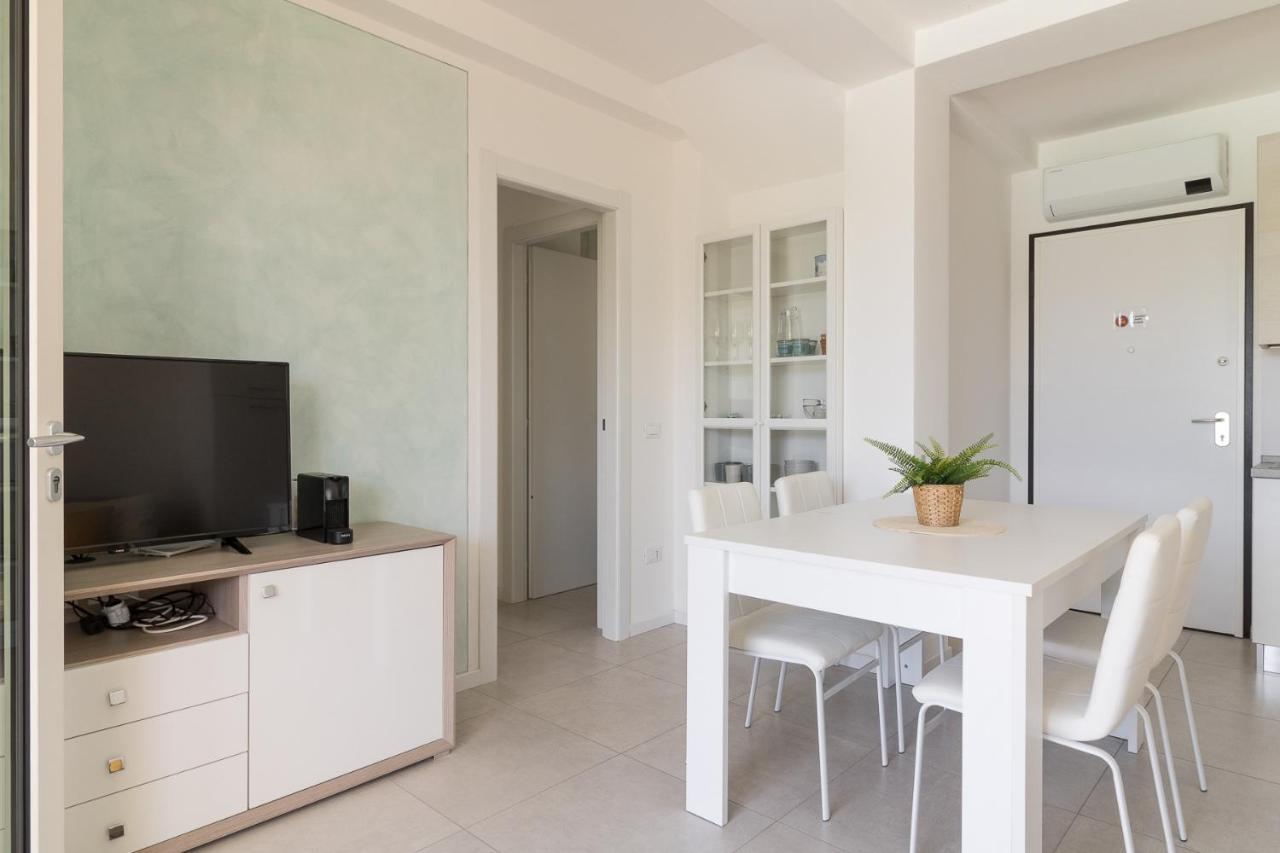 Villa Meri Manerba del Garda Exteriör bild