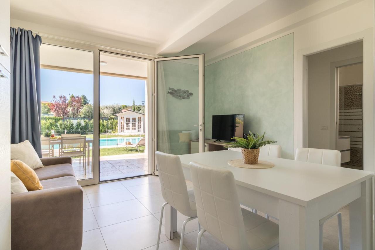 Villa Meri Manerba del Garda Exteriör bild