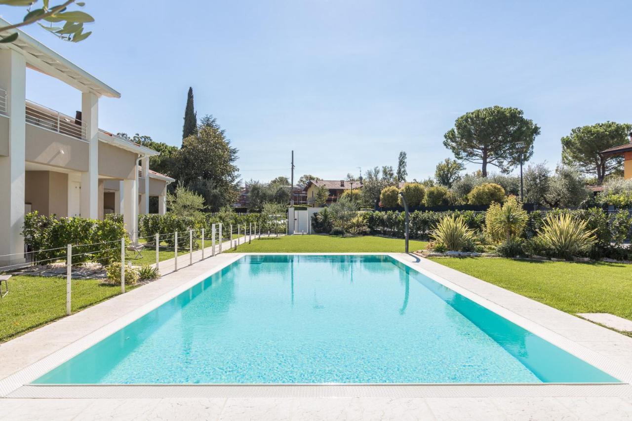 Villa Meri Manerba del Garda Exteriör bild