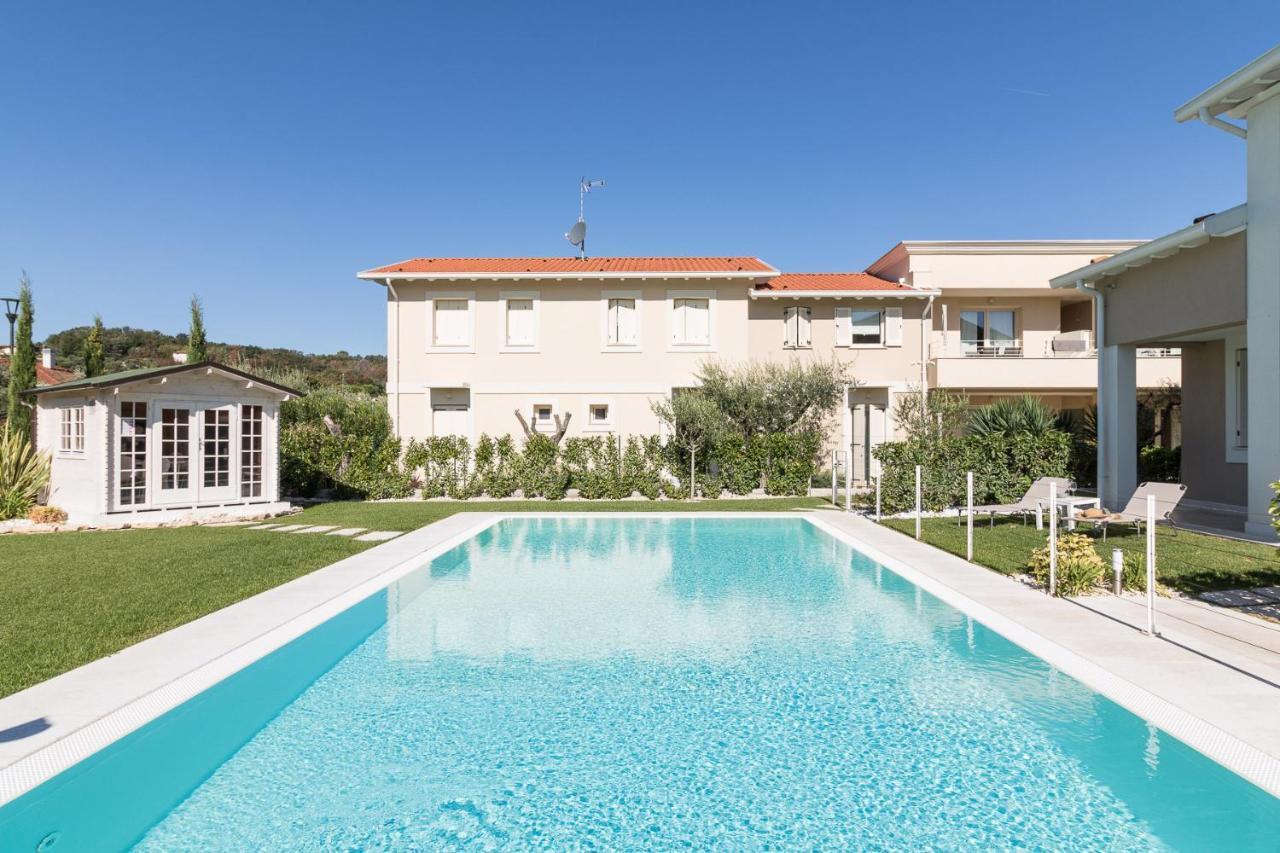 Villa Meri Manerba del Garda Exteriör bild