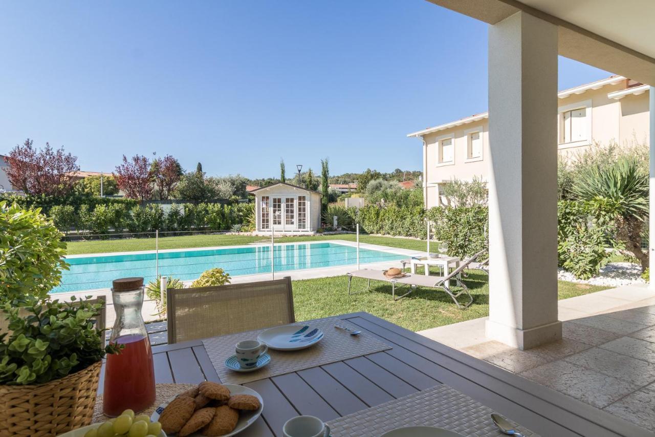 Villa Meri Manerba del Garda Exteriör bild